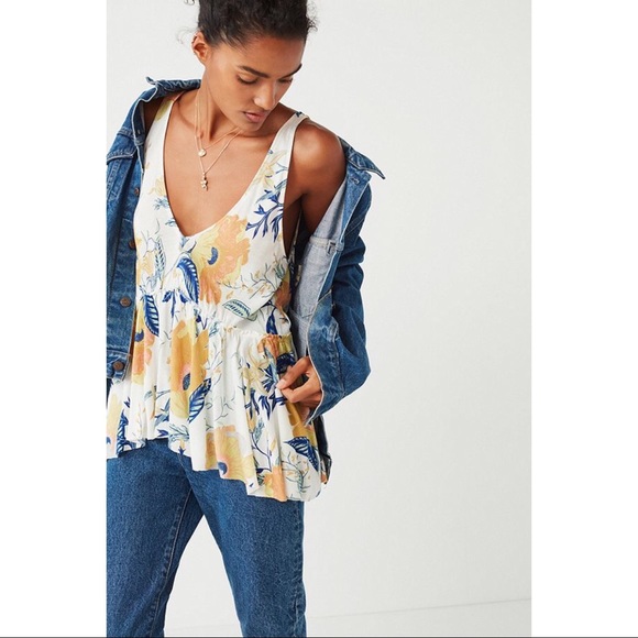 UO Kimchi Blue Celestial Dreams Tank Top - Picture 3 of 7